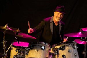 Danny Seraphine – Take Me Back to Chicago